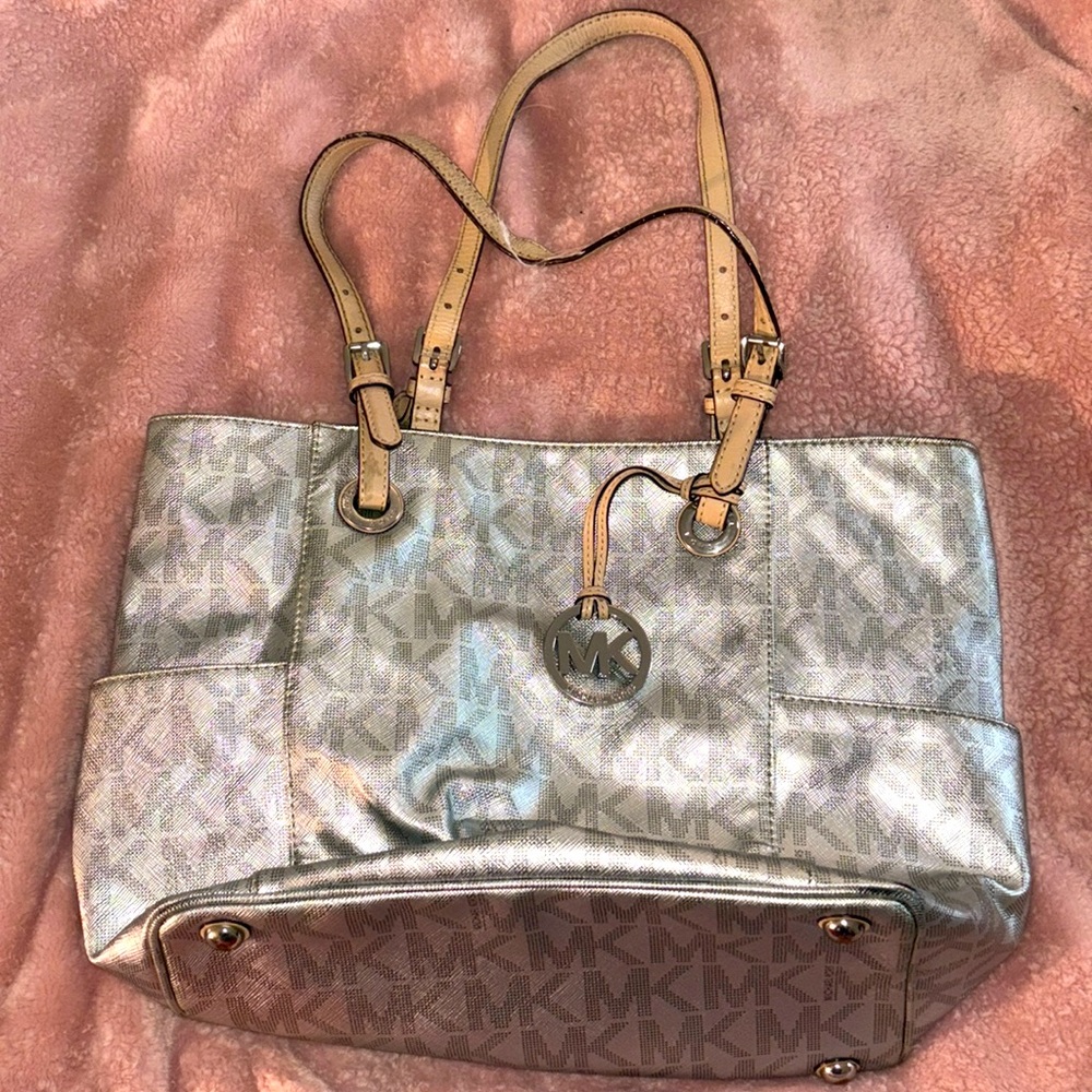 Michael Kors Jet Set Signature Metallic Silver Tote